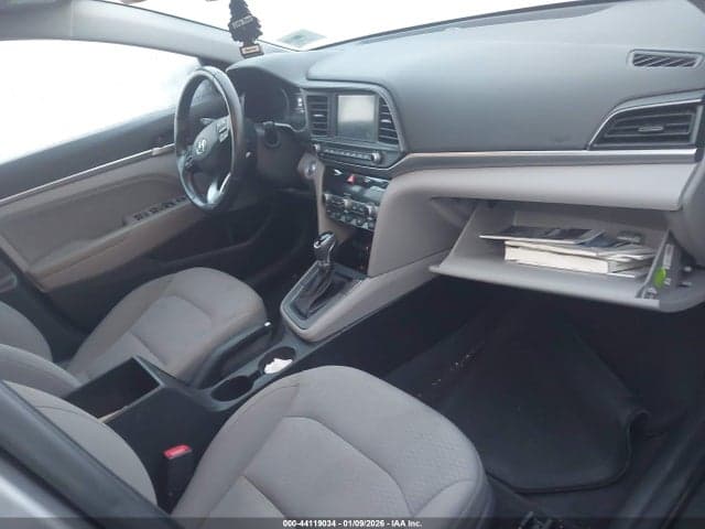2020 HYUNDAI ELANTRA VALUE EDITION 5