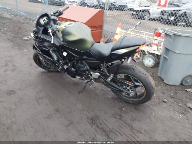 2024 KAWASAKI EX650 R 3
