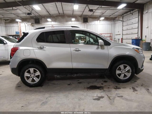 2017 CHEVROLET TRAX LT 13