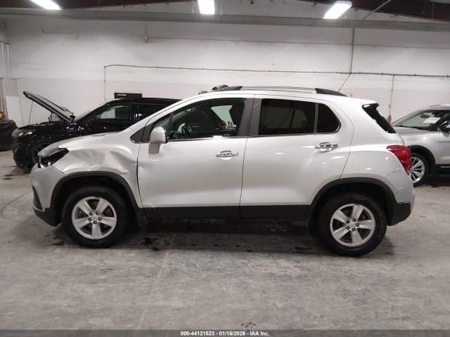 2017 CHEVROLET TRAX LT 14