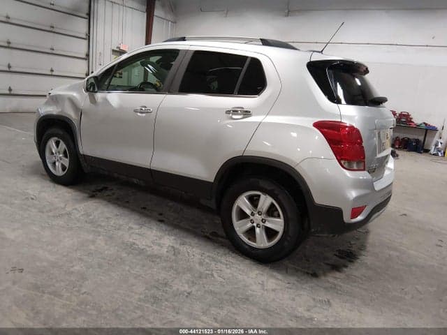 2017 CHEVROLET TRAX LT 3