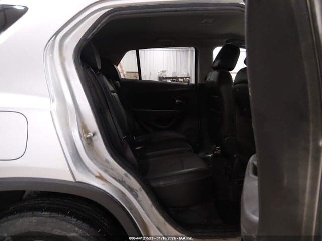 2017 CHEVROLET TRAX LT 8