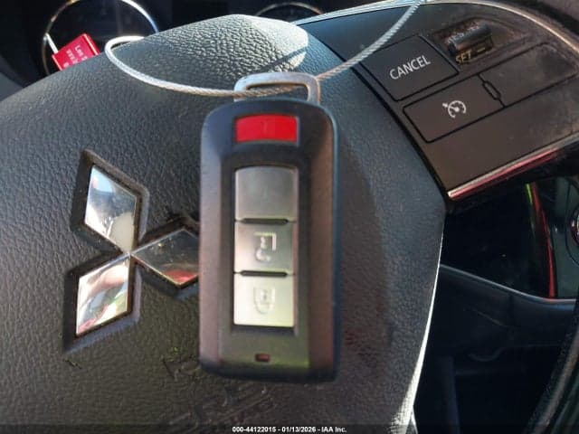 2016 MITSUBISHI OUTLANDER SE 11