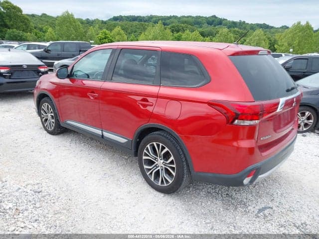 2016 MITSUBISHI OUTLANDER SE 3