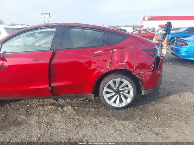 2026 TESLA MODEL Y LONG RANGE LAUNCH SERIES/PREMIUM ALL-WHEEL DRIVE 6