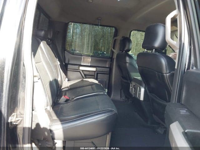 2017 FORD F-250 LARIAT 8