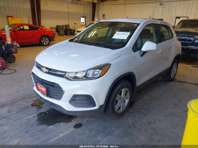 2017 CHEVROLET TRAX LS 2