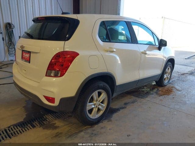 2017 CHEVROLET TRAX LS 4