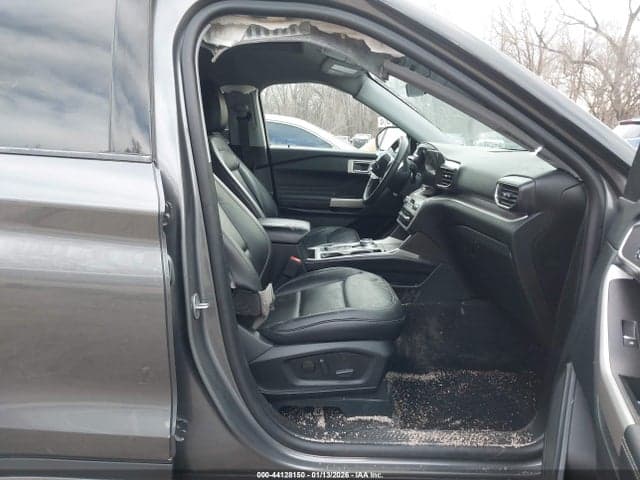 2024 FORD EXPLORER XLT 5
