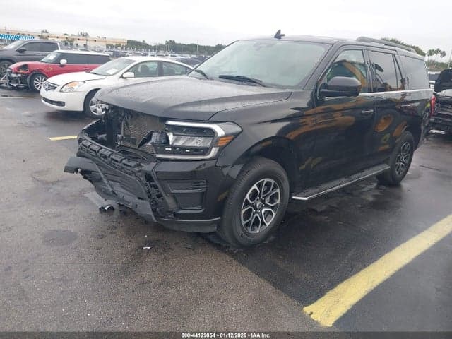 2022 FORD EXPEDITION XLT 2