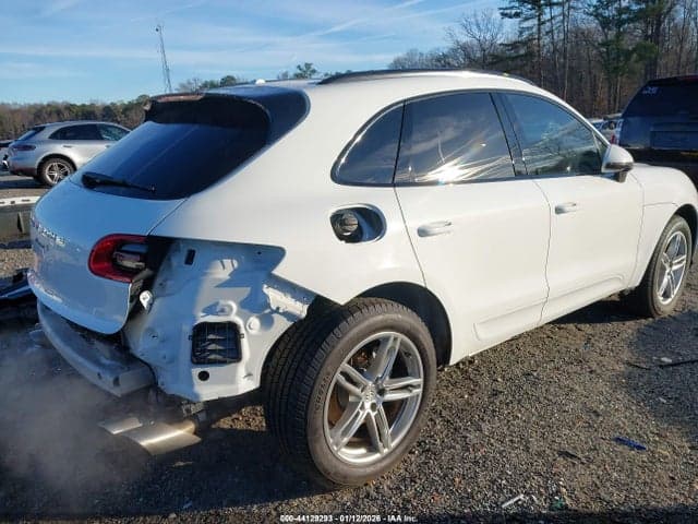 2017 PORSCHE MACAN S 4