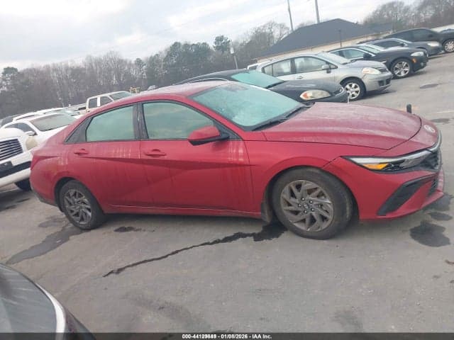2024 HYUNDAI ELANTRA SEL 12