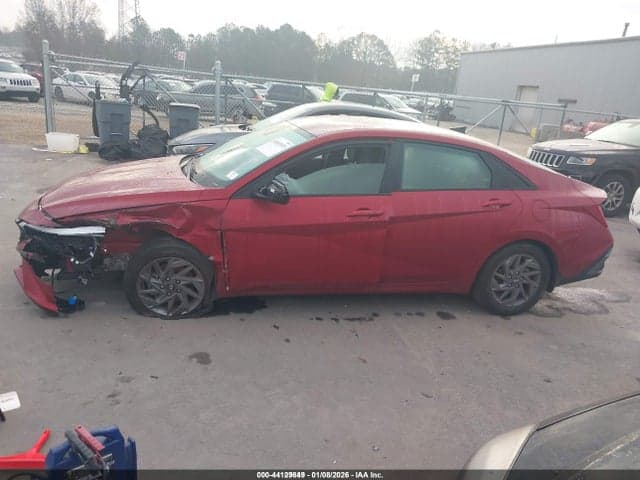 2024 HYUNDAI ELANTRA SEL 13