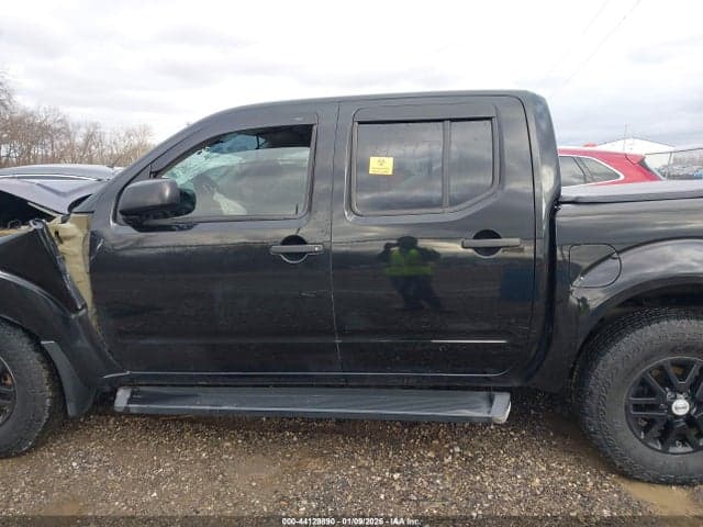 2017 NISSAN FRONTIER SV 13