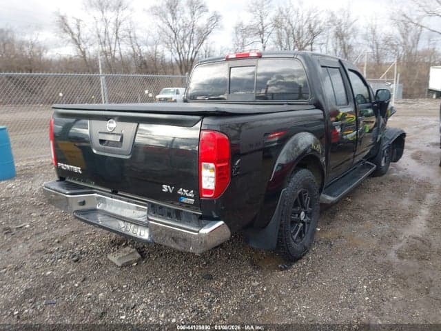 2017 NISSAN FRONTIER SV 4