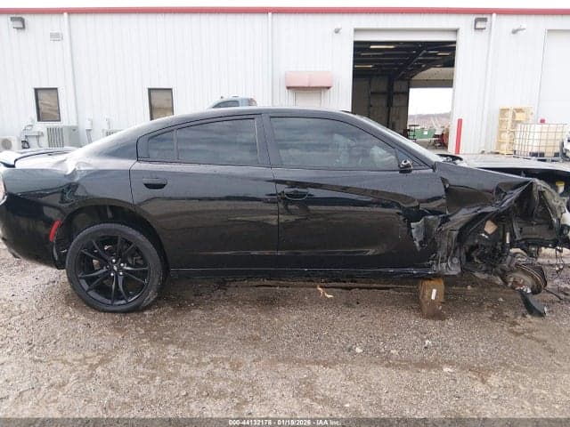 2018 DODGE CHARGER SXT RWD 12