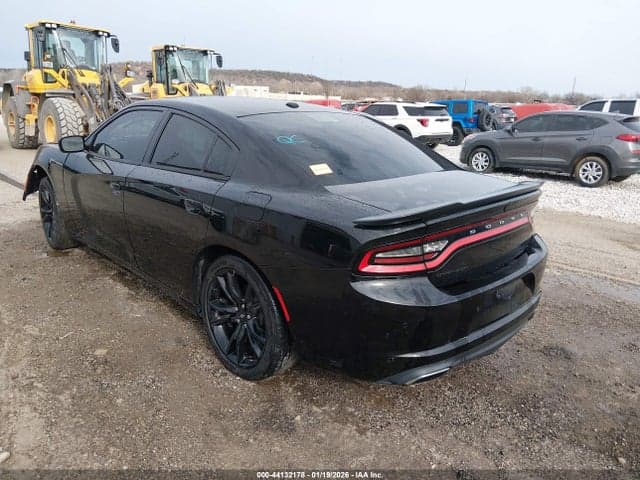 2018 DODGE CHARGER SXT RWD 3