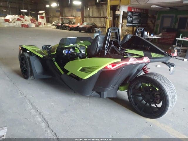 2021 POLARIS SLINGSHOT R/LE 3