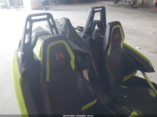 2021 POLARIS SLINGSHOT R/LE 8