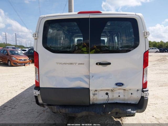 2018 FORD TRANSIT-250 17