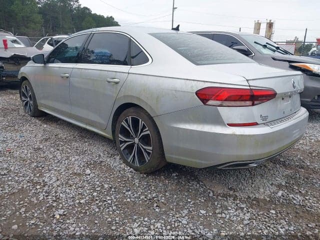 2021 VOLKSWAGEN PASSAT 2.0T SE 3