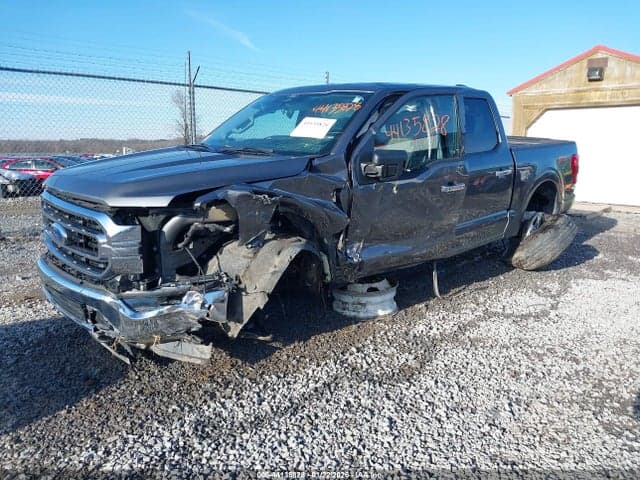2022 FORD F-150 XLT 2