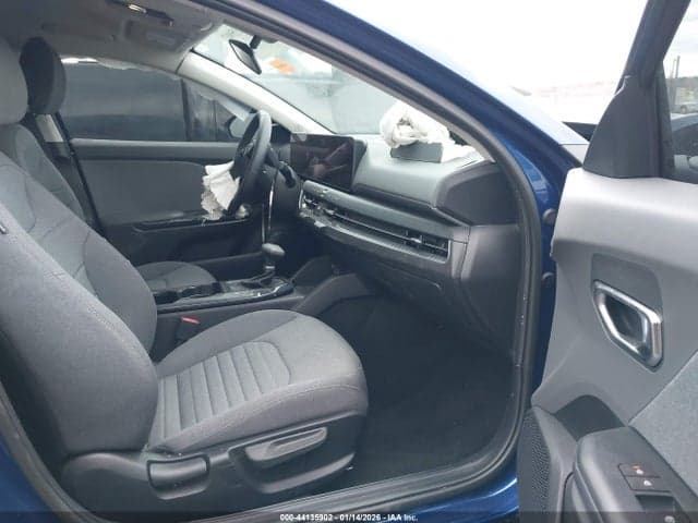 2025 KIA K4 EX 5