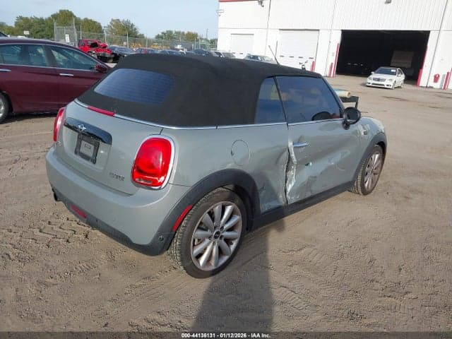 2017 MINI CONVERTIBLE COOPER 4