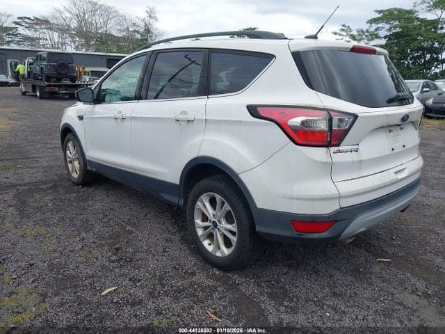 2017 FORD ESCAPE SE 3