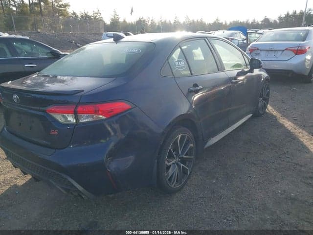 2021 TOYOTA COROLLA SE 4