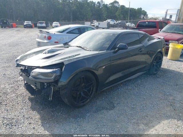 2018 CHEVROLET CAMARO 1SS 2