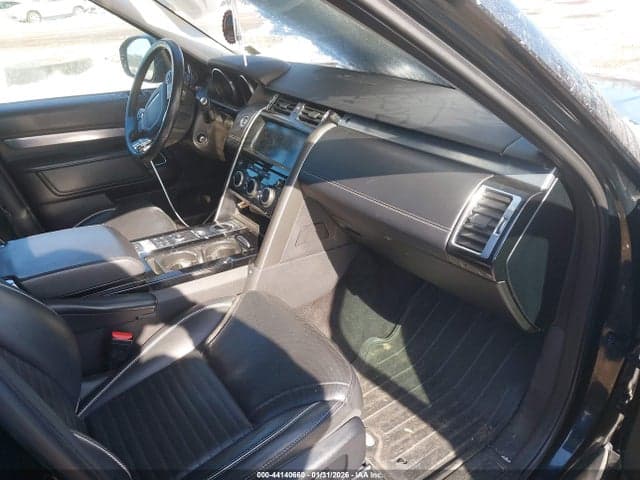 2017 LAND ROVER DISCOVERY FIRST EDITION 5