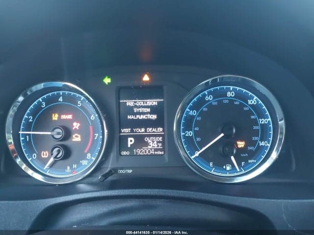 2019 TOYOTA COROLLA LE 8