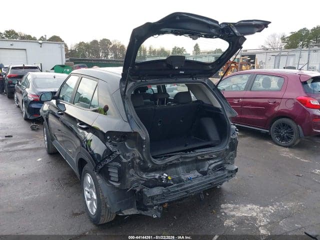 2023 HYUNDAI VENUE SE 3