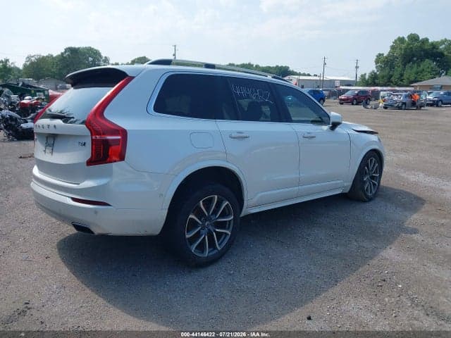 2018 VOLVO XC90 T6 MOMENTUM 4