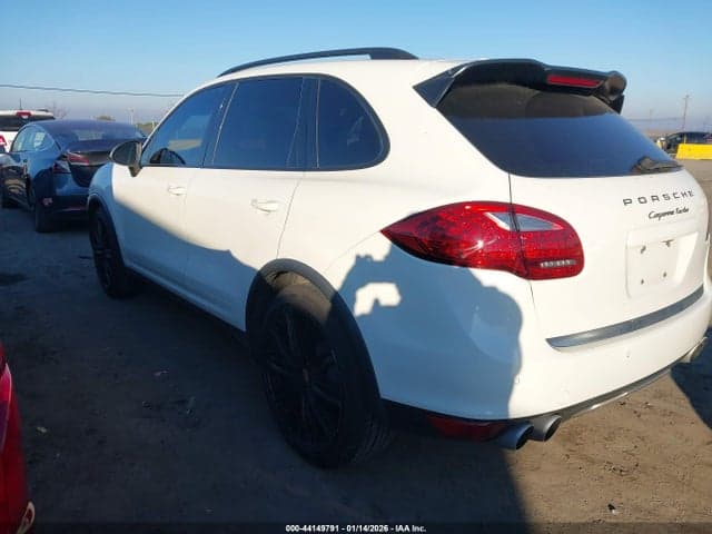 2012 PORSCHE CAYENNE TURBO 3