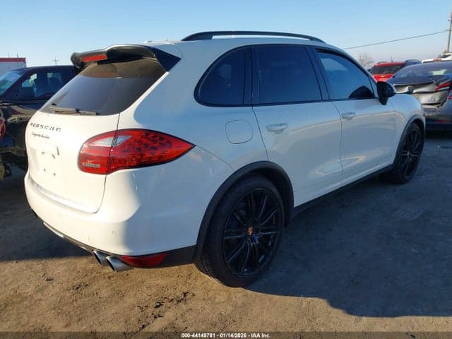 2012 PORSCHE CAYENNE TURBO 4