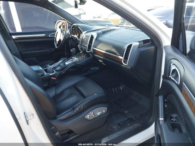 2012 PORSCHE CAYENNE TURBO 5
