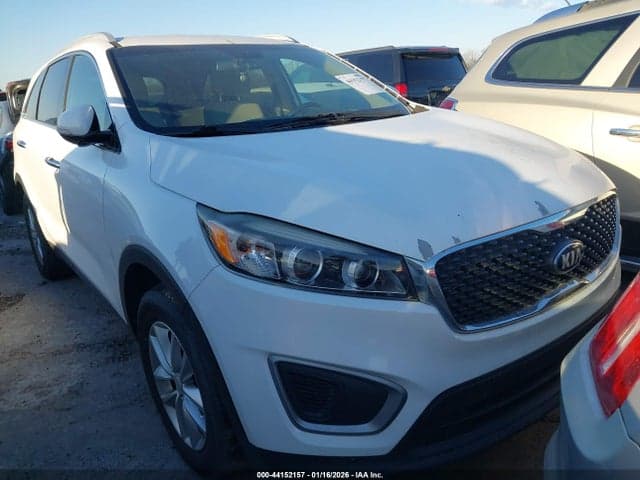 2017 KIA SORENTO 2.4L LX 1