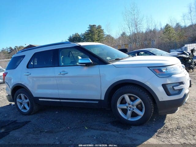 2017 FORD EXPLORER PLATINUM 13