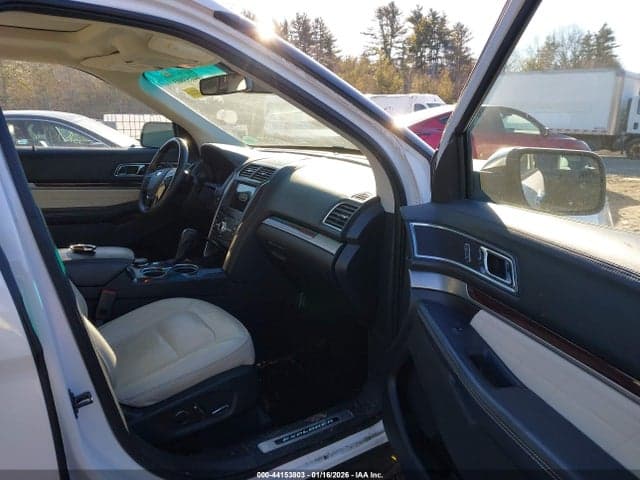2017 FORD EXPLORER PLATINUM 5