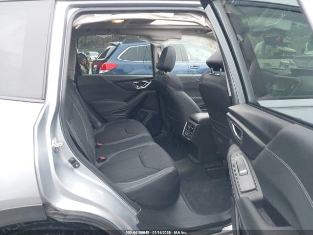 2020 SUBARU FORESTER PREMIUM 8