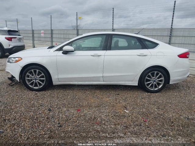 2017 FORD FUSION SE 14