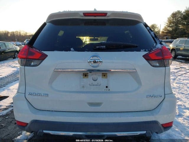 2018 NISSAN ROGUE SV 16