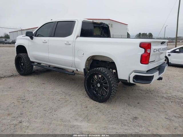 2019 CHEVROLET SILVERADO 1500 RST 3