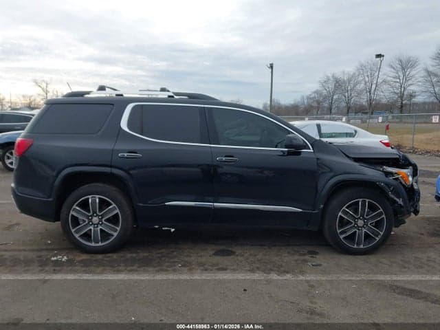 2017 GMC ACADIA DENALI 13