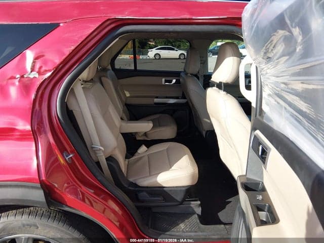 2021 FORD EXPLORER XLT 8
