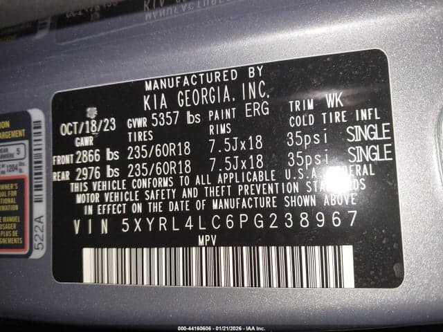 2023 KIA SORENTO S 9