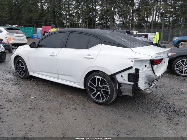 2024 NISSAN SENTRA SR XTRONIC CVT 3
