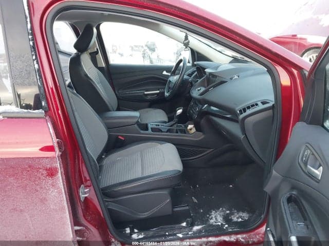 2019 FORD ESCAPE SE 5